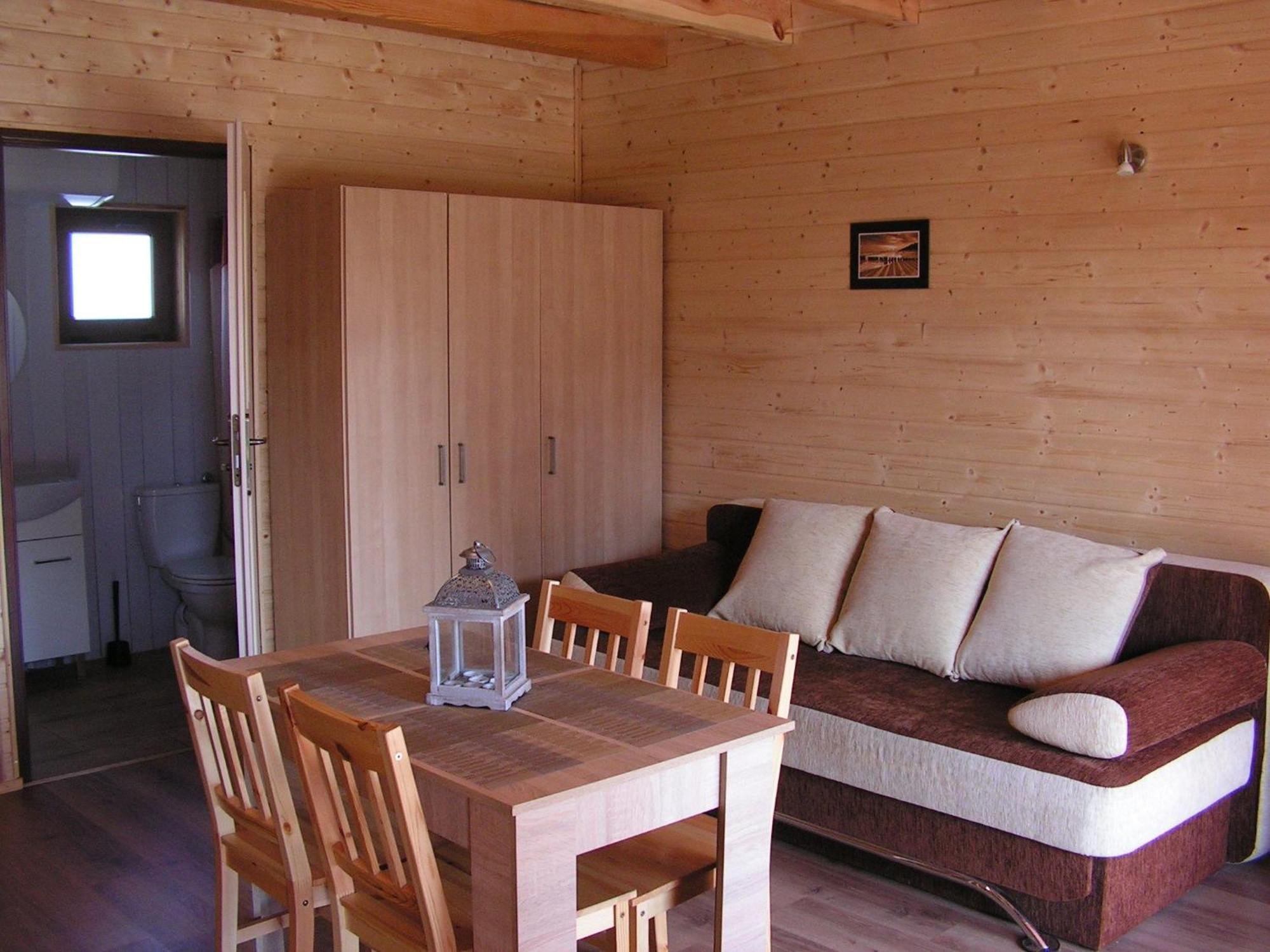 Bursztynowy Zakatek Lodge